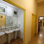 Roques Blanques Hostel